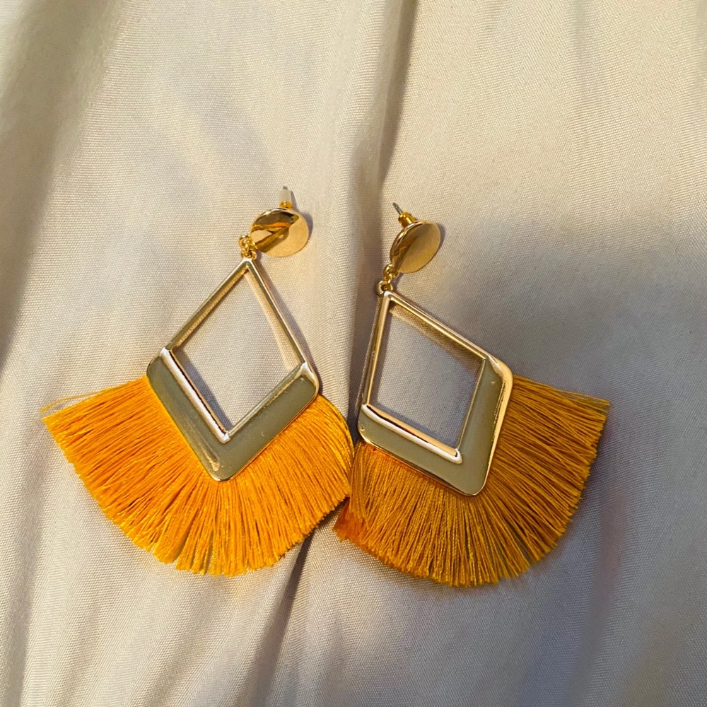 Fringe dangly earrings